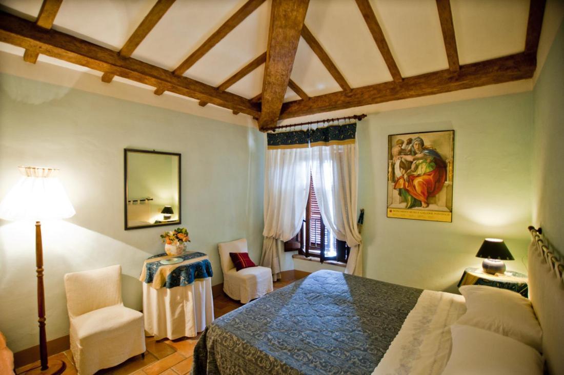 Casa Castellina Guest House Фолиньо Стая снимка